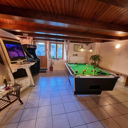 Gite Bruyere, 2 A 5 Personnes Avec Salle De Jeux Et Spa Dans La Residence Ventron Luaran gambar